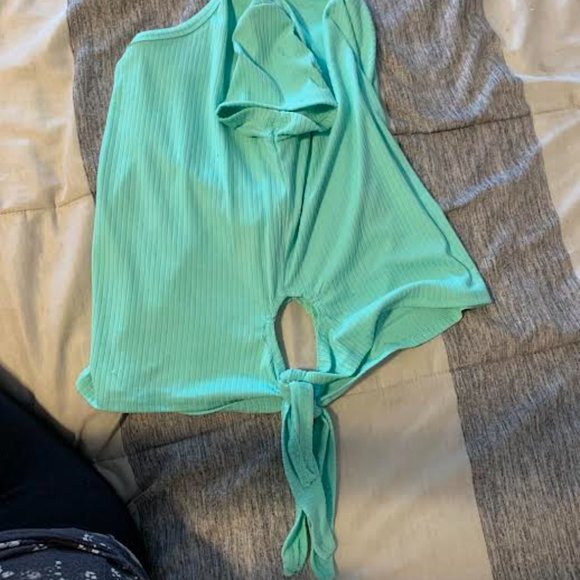 Tee Shirt - Picture 3 of 3